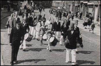 Cavalcade_1955_006.jpg