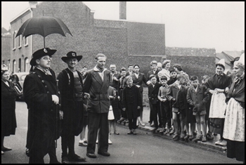 Cavalcade_1958_004.jpg