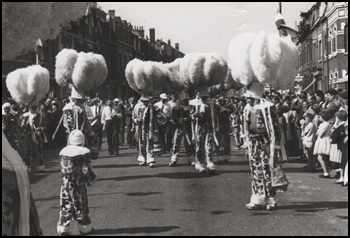 Cavalcade_1960_005.jpg