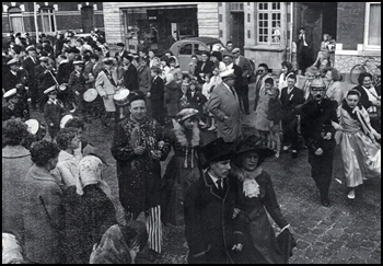 Cavalcade_1961_002.jpg