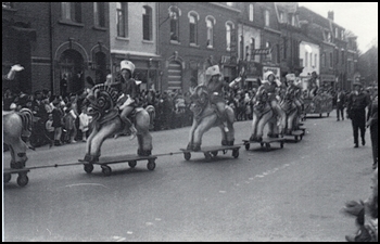 Cavalcade_1965_004.jpg