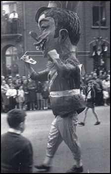 Cavalcade_1965_006.jpg