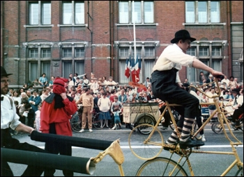 1985-14.jpg