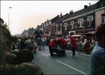 1985-15.jpg