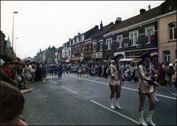 1985-16.jpg