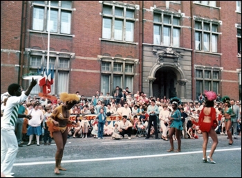 1985-7.jpg
