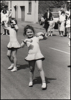 Cavalcade_1986_004.jpg