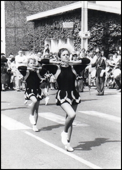 Cavalcade_1986_013.jpg