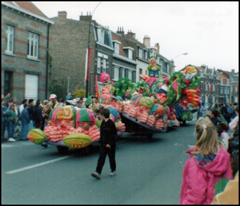 Cavalcade1990-04.jpg