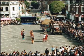 Cavalcade_2000_010.jpg