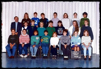 1990_4d.jpg